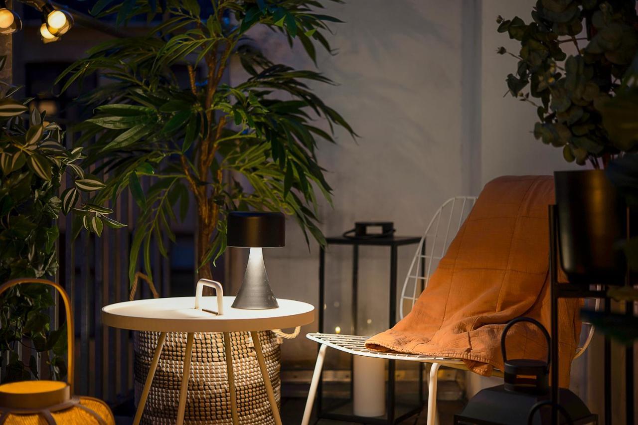 Leilighet Sanders Leaves - Chic Three-bedroom In Downtown København